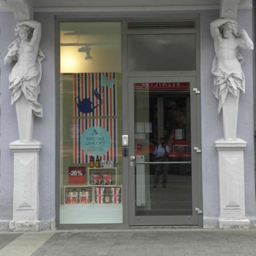 nice statues and jana!